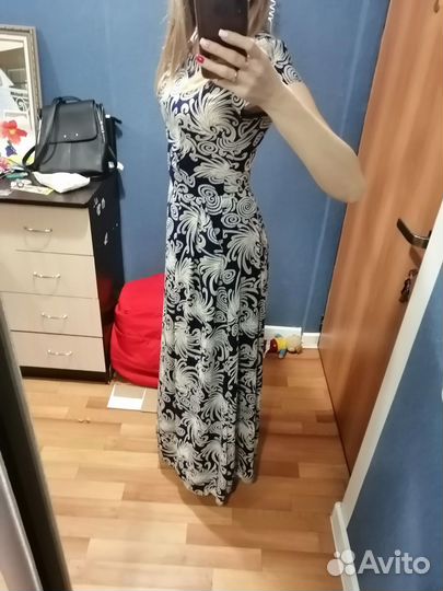 Платье длинное