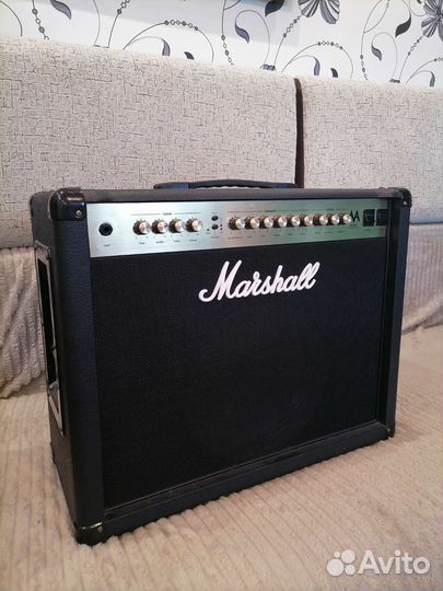 Ламповый комбоусилитель marshall