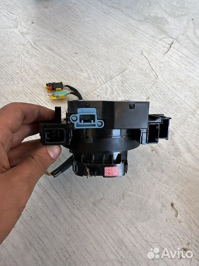 Lexus RX4 Подрулевой шлейф