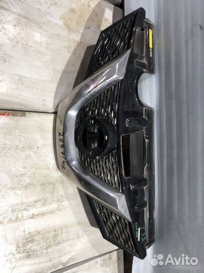 Решетка радиатора Nissan X-Trail T32