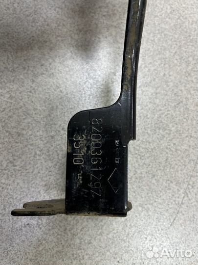 Кронштейн крепления подрамника Renault Kangoo II