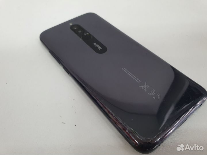Xiaomi Redmi 8, 3/32 ГБ
