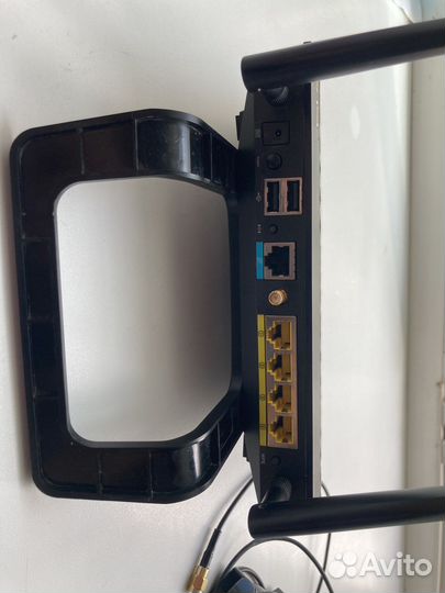 Asus RT-AC66U Маршрутизатор гигабитный роутер