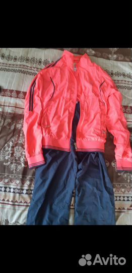 Спортивный костюм женский