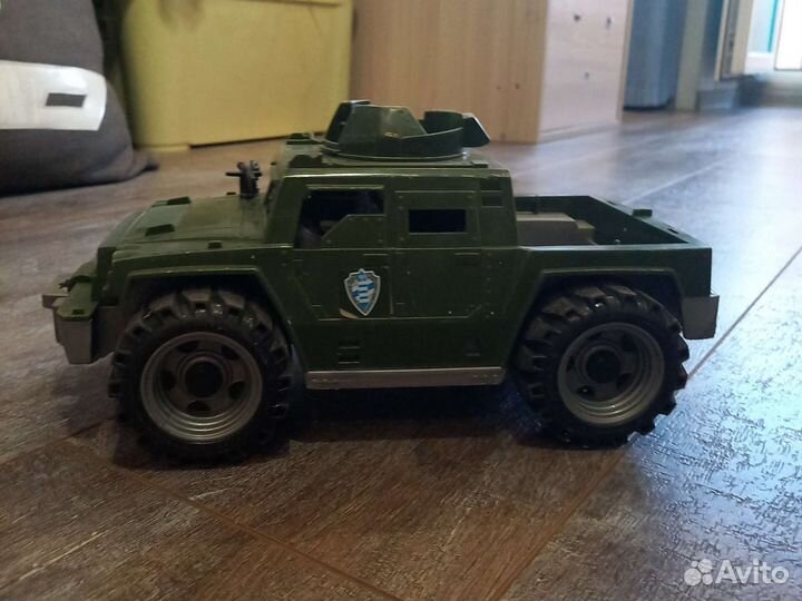 Военная машина, игрушка