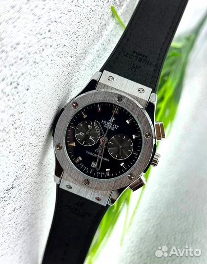 Часы мужские Hublot серебристые