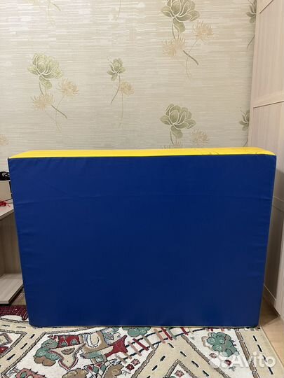 Мат спортивный