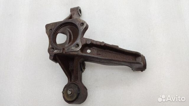 Кулак поворотный задний левый Toyota Camry XV55