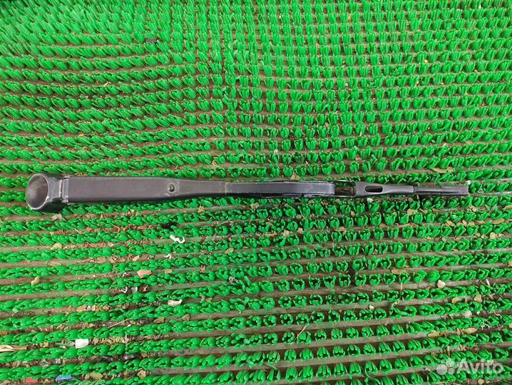 Поводок стеклоочистителя задний Dodge Caliber PM