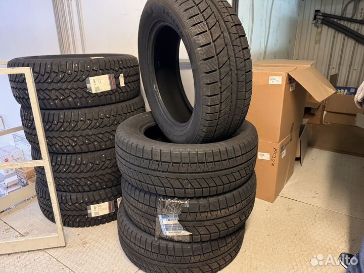 Sailun Ice Blazer Arctic EVO 245/60 R18 105H