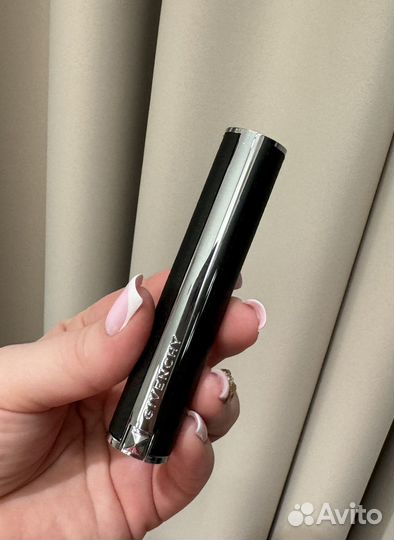 Помада givenchy le rouge a porter 204