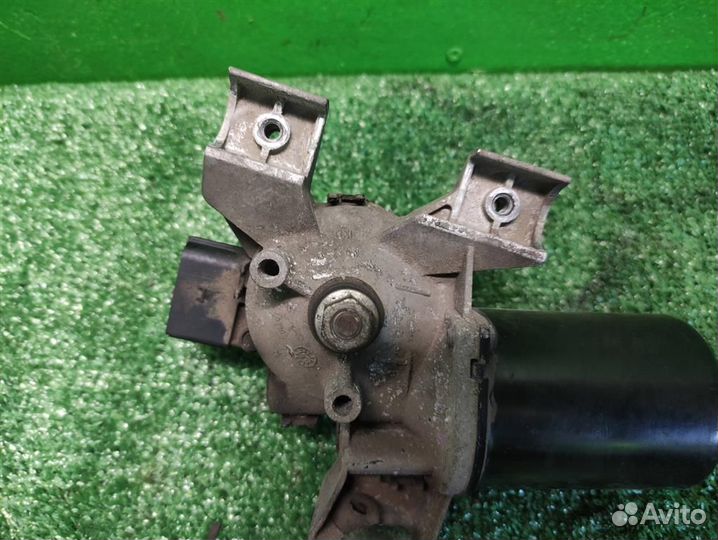 Мотор стеклоочистителя передний Land Rover Discov