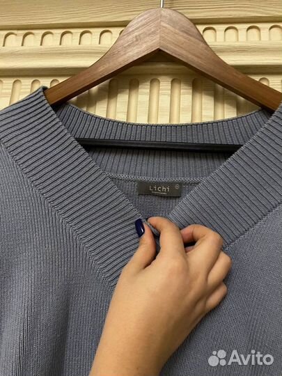 Свитер женский Lichi