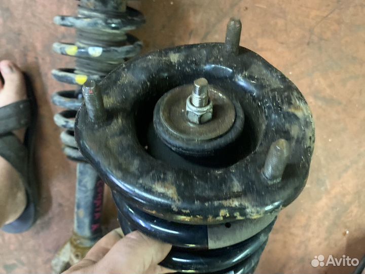 Хендай соната передние стойки амортизаторы