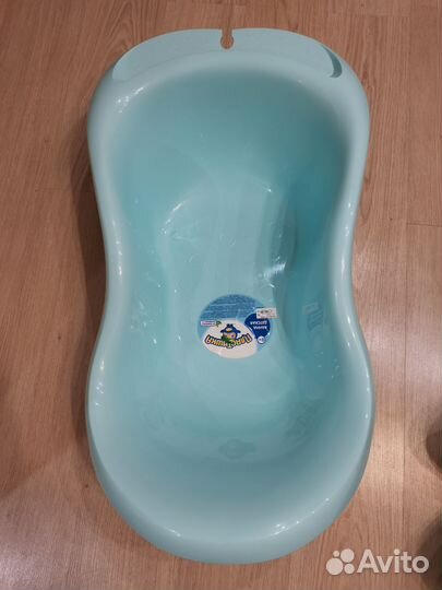 Ванночка для купания с горкой