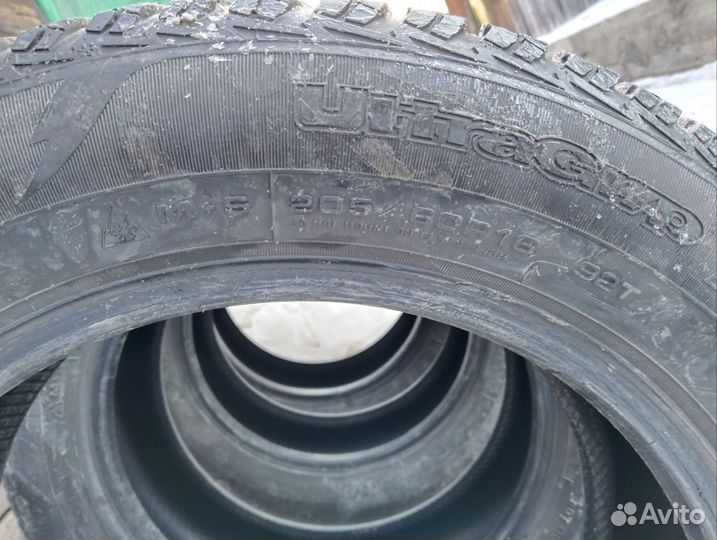 Goodyear UltraGrip 205/60 R16