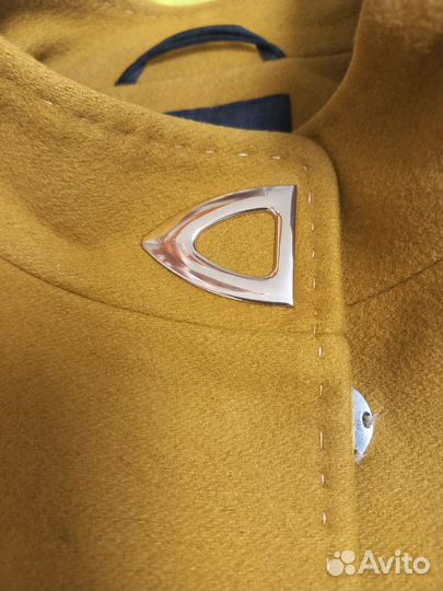 Демисезонное пальто 48р