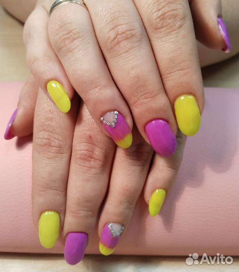 Педикюр с покрытием гель-лаком