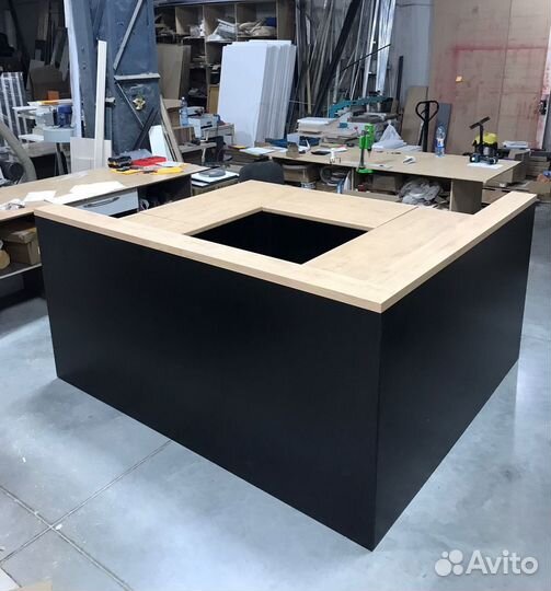 Торговый островок 2х2м, готовый, упакованный