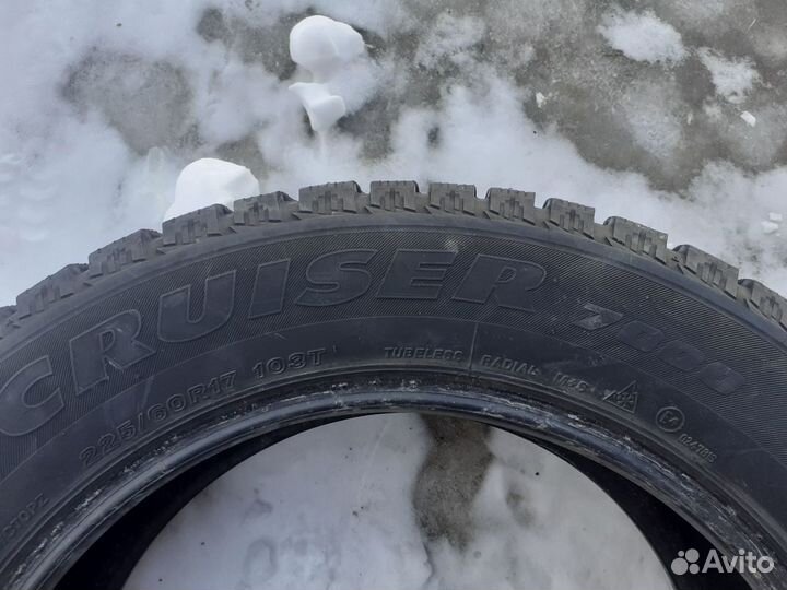 Bridgestone Ice Cruiser 7000 225/60 R17 103T