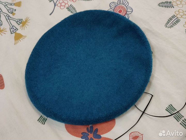 Берет голубой