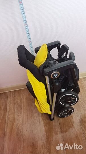 Коляска yellow mini желтая