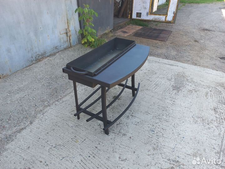 Мангал со столиком