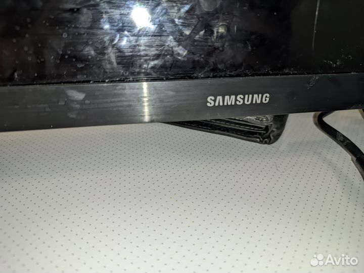 Телевизор samsung 32 битый