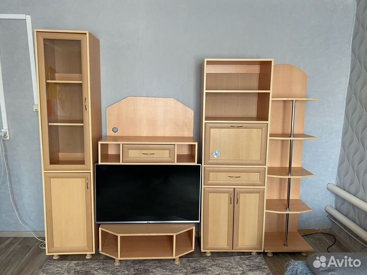 Шкаф стенка