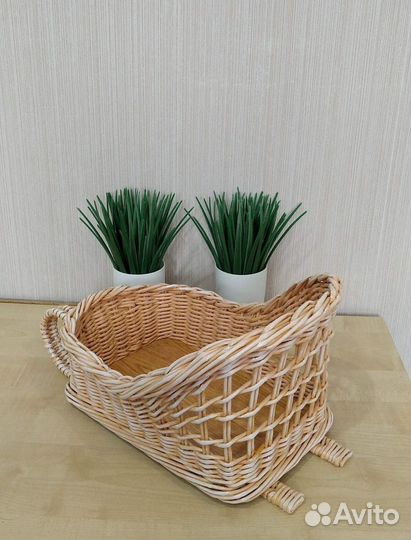 Санки рождественские новогодние плетеные