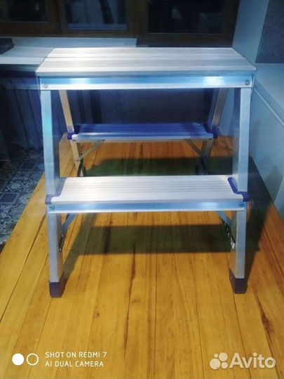 Лестница этажерка алюминиевая высота 45 см