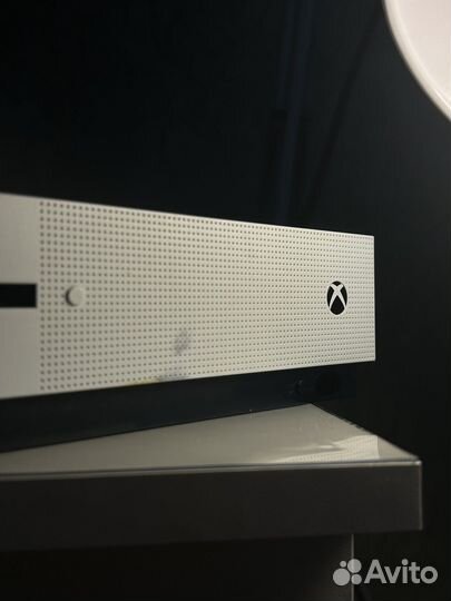 Xbox one s 1tb