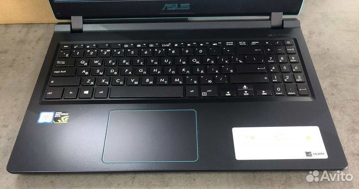 Игровой Ноутбук Asus/i5-8250U/6GB/GTX1050/SSD+HDD