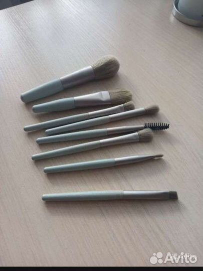 Набор кистей для макияжа