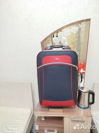 Чемодан на колесах бу большой