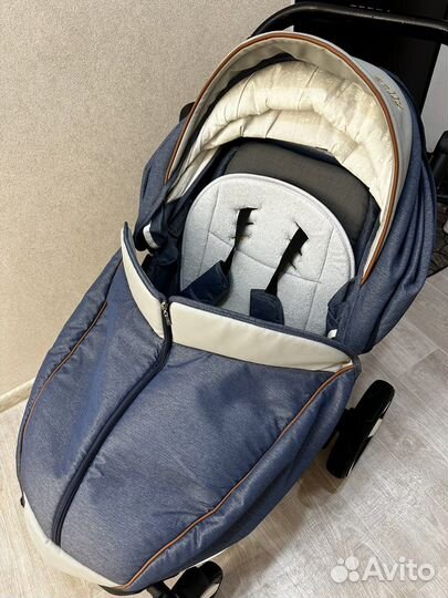 Коляска прогулочная reple
