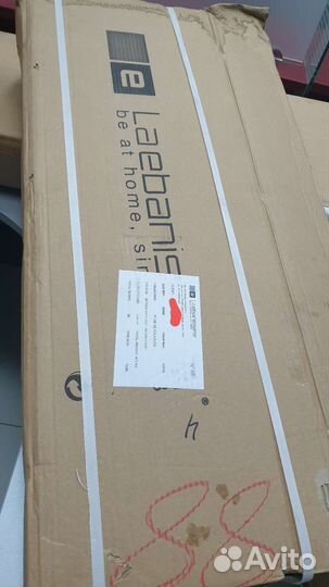 Полка деревянная окрашенная