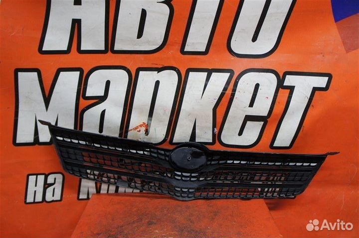 Решетка передняя Toyota Corolla Spacio NZE121 2002