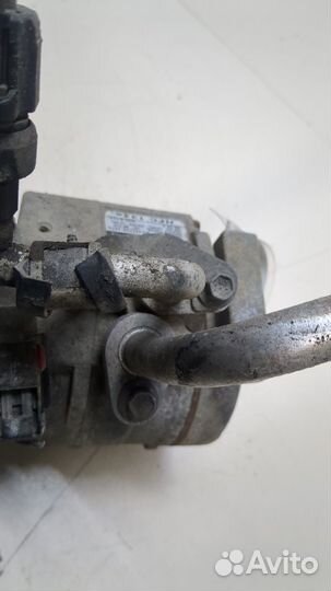 Компрессор кондиционера Jeep Liberty