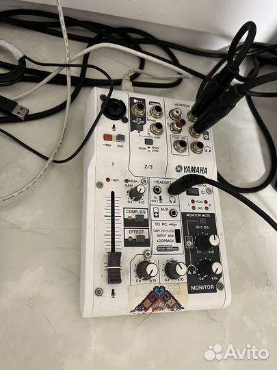 Микшерный пульт yamaha AG-03