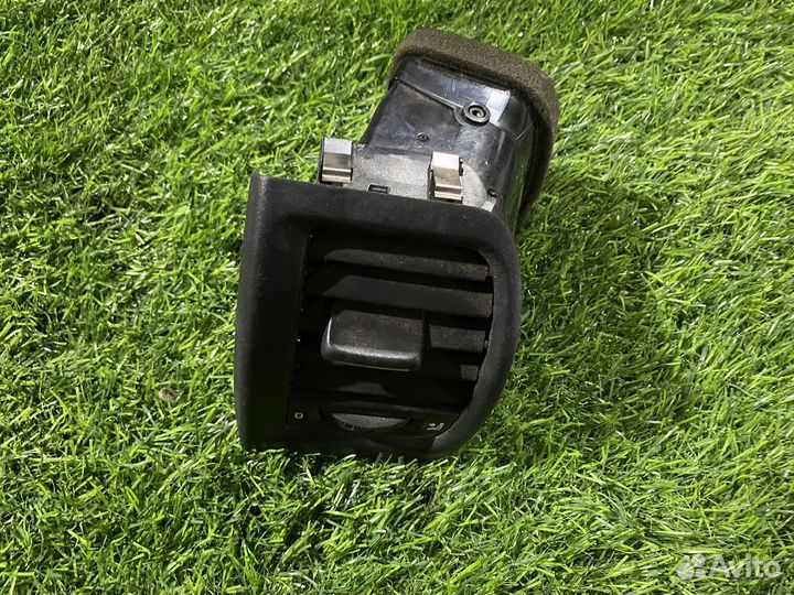 Дефлектор воздушный Skoda