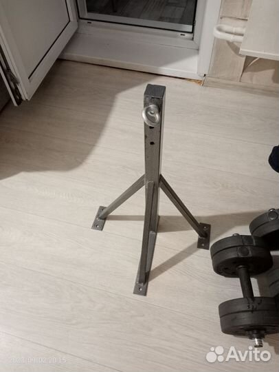 Кронштейн для боксерской груши