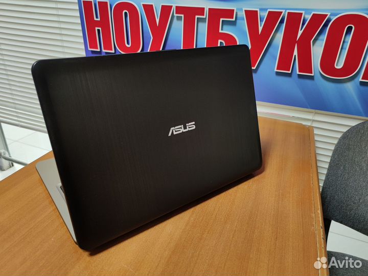 Ноутбук Asus бу /ssd / для игр / идеал