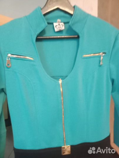 Платье с валанами