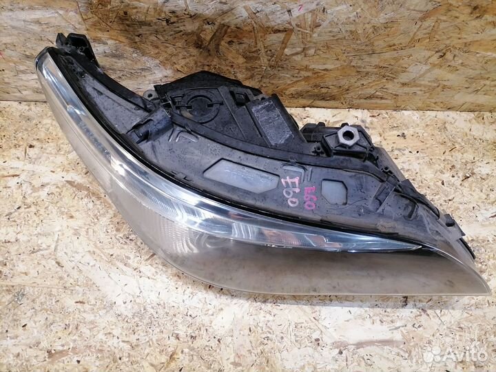 Фара правая BMW 5 E60 дорест ксенон