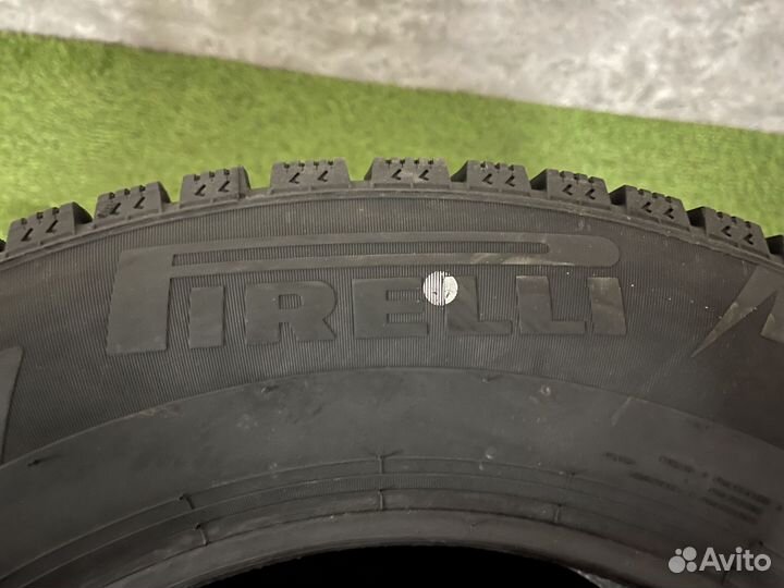 Pirelli Winter Ice Zero 225/55 R17 101T