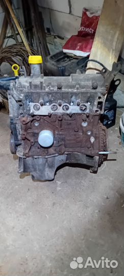 Двигатель Рено 1,4 K7J 710 Логан Сандеро