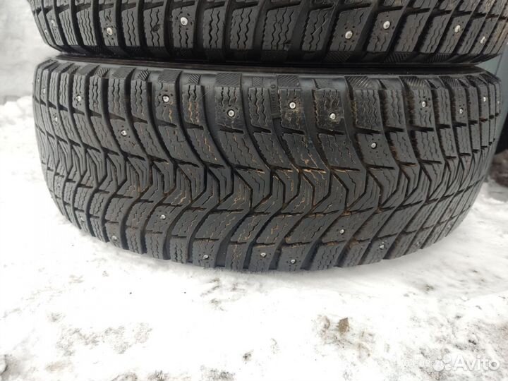 Michelin X-Ice North 3 215/60 R17 100T