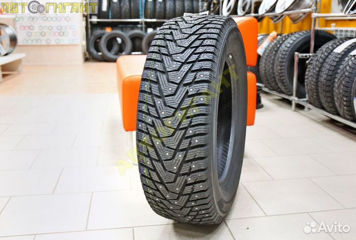 Hankook Winter I'Pike RS2 W429 215/65 R16 102T