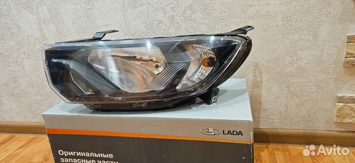 Фара левая Лада Гранта FL